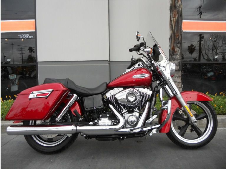 2012 Harley-Davidson FLD - Dyna Switchback 