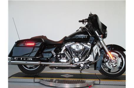 2013 harley-davidson flhx  touring 