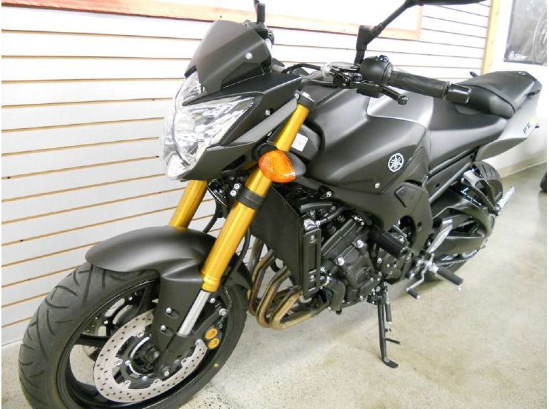 2012 yamaha fz8 