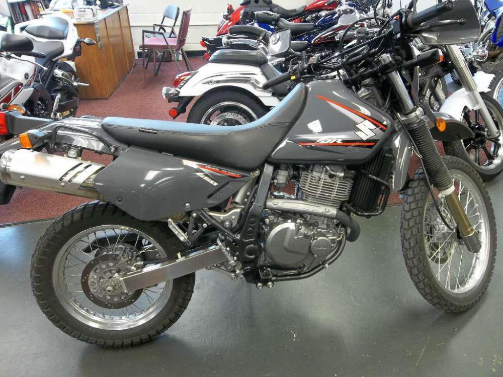 2013 suzuki dr650se  dual sport 