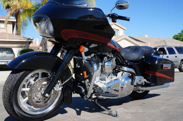 Vivid black red low miles clean title saddle bags motorcycle vance hines exhaust