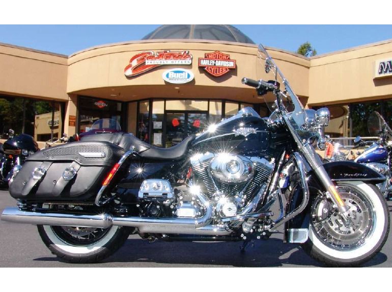 2011 harley-davidson flhrc road king classic 