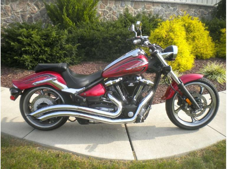 2010 yamaha raider 