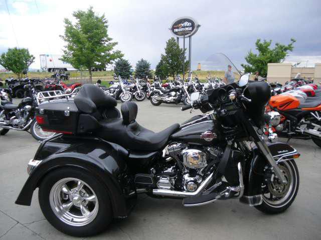 2006 harley-davidson flhtcu ultra classic trike  touring 