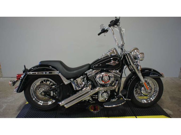 2011 harley-davidson flstc heritage softail classic 