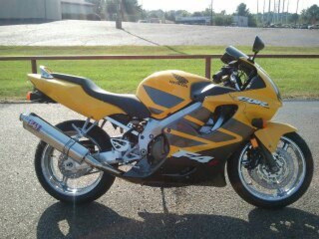 2006 honda cbr 600f4i