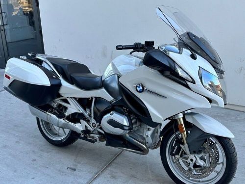 2018 BMW R 1200 RT Alpine White Premium