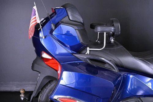 2011 Can-Am Spyder RT-S SE5