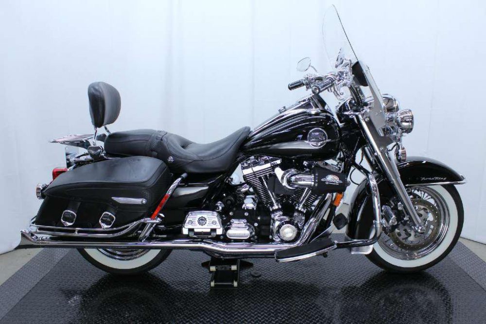 2008 harley-davidson flhrc road king classic  touring 