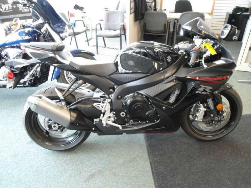 2012 SUZUKI GSX-R600 - BRAND NEW - SAVE BIG - BLOWOUT PRICING!!!