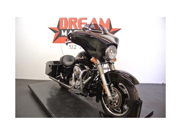 2012 Harley-Davidson Street Glide FLHX 