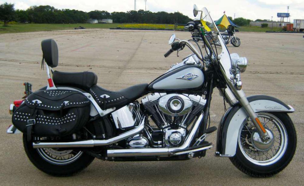 2012 harley-davidson flstc heritage softail classic  cruiser 