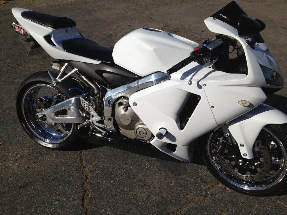 2005 Honda CBR600RR Sportbike 