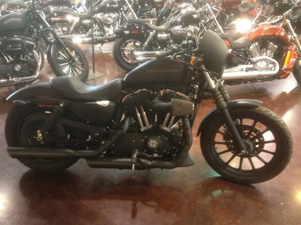 2011 harley-davidson sportster iron 883