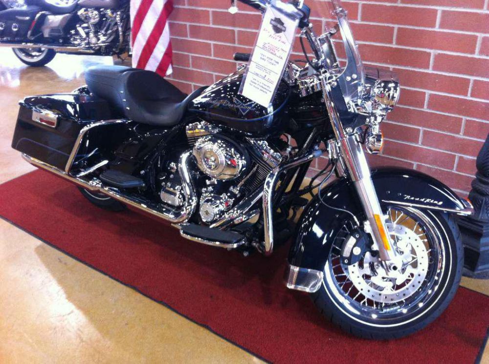 2012 harley-davidson flhr road king  touring 