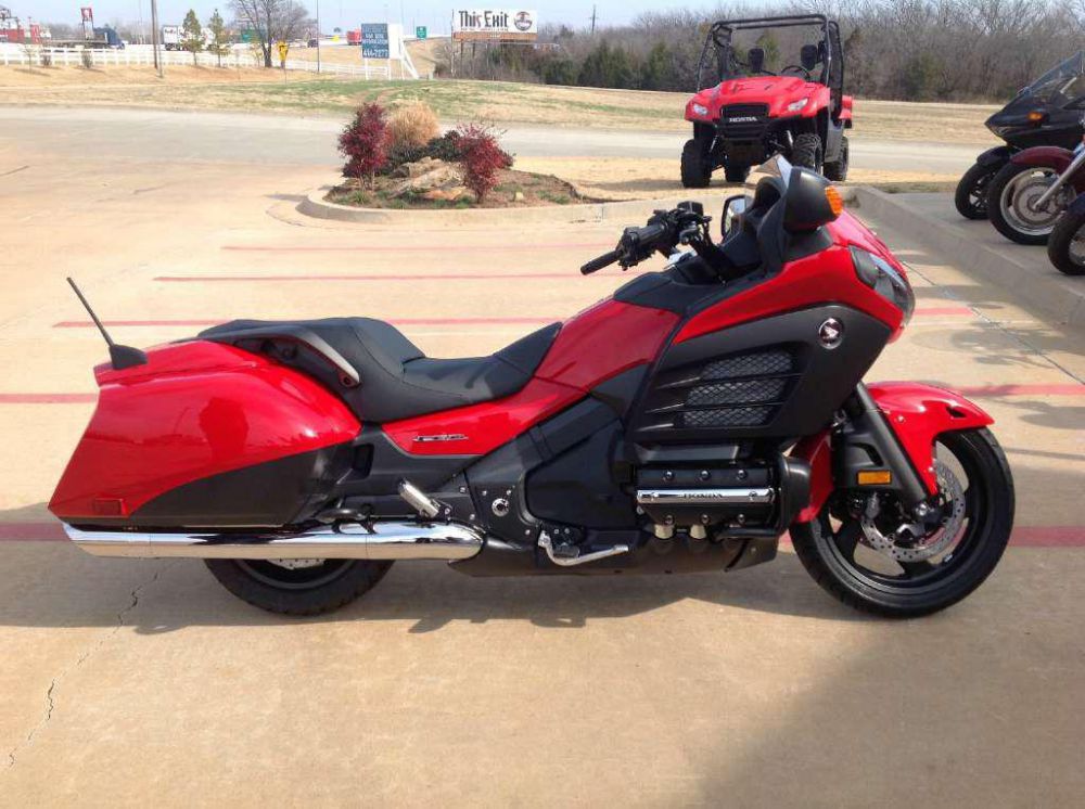 2013 honda gold wing f6b  touring 