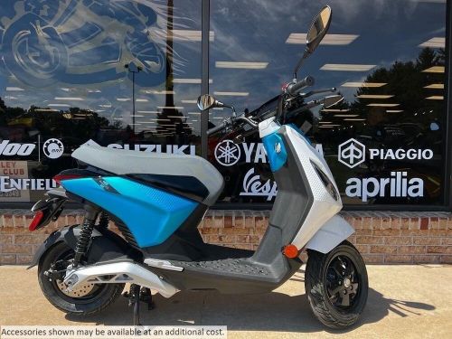 2022 Piaggio Piaggio 1 Active 45 MPH