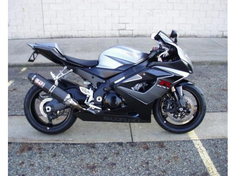 2006 suzuki gsx-r1000  sportbike 