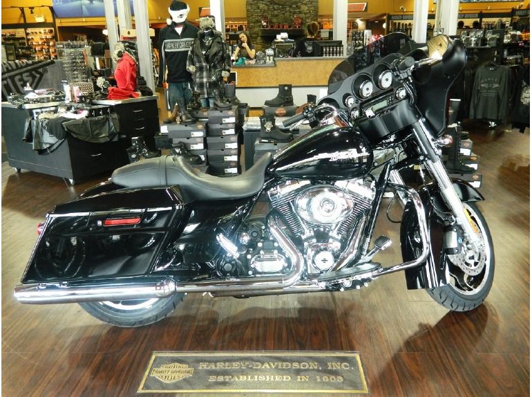 2013 harley-davidson street glide flhx 