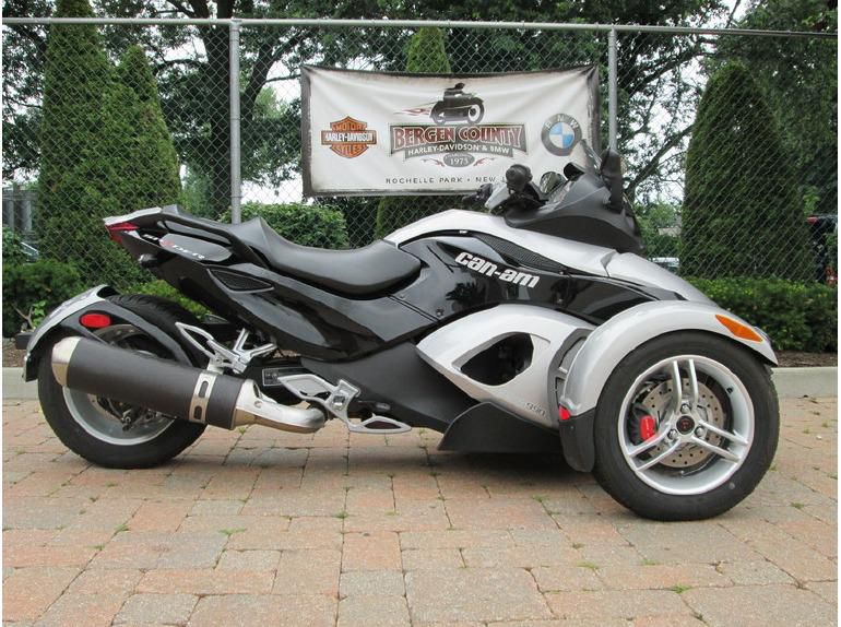 2008 can-am spyder gs roadster sm5  sport touring 