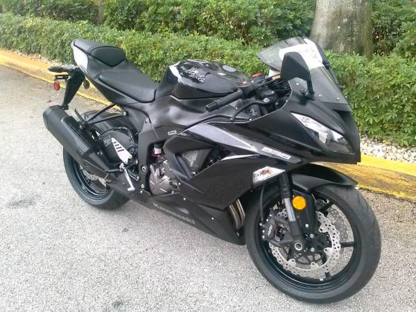 New 2013 kawasaki ninja zx-6r ( ninja 636 ) black friday special