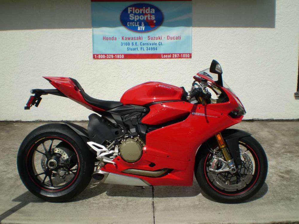 2012 ducati 1199 panigale s  sportbike 