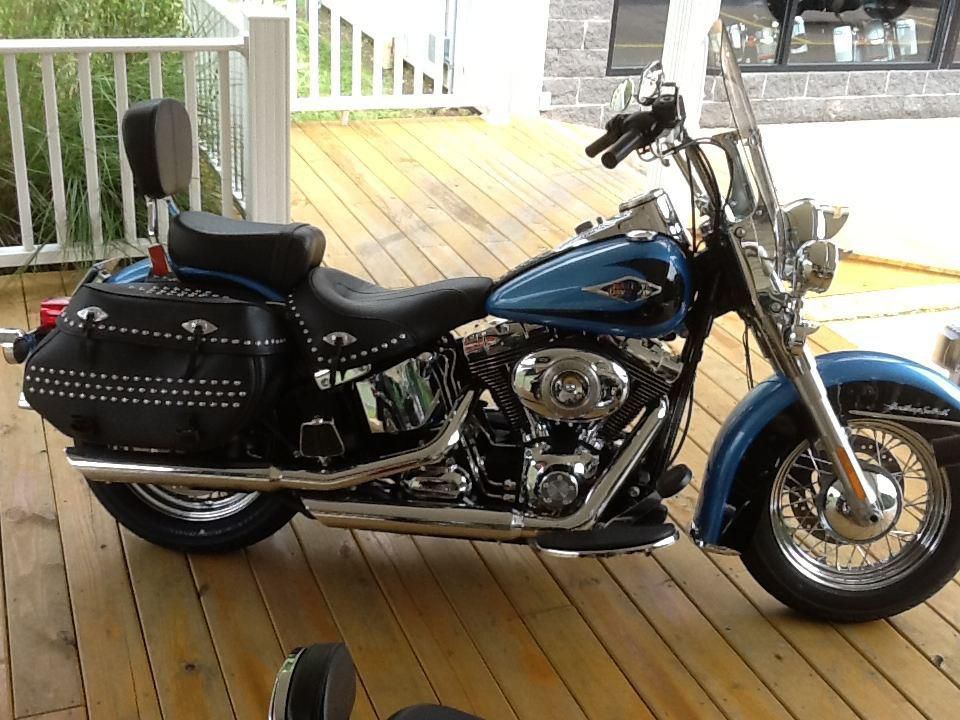 2011 harley-davidson flstc heritage softail classic  cruiser 