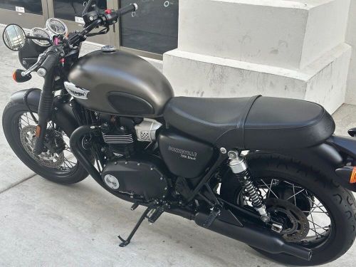 2020 Triumph Bonneville T100 Black Matte Irostone/Matte Black