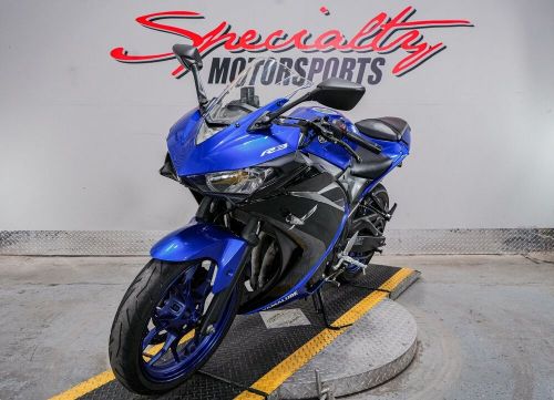 2015 Yamaha YZF-R3