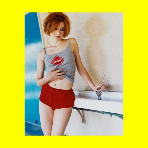 Alyson Hannigan - 8 x 10 Photo Printed at a Lab