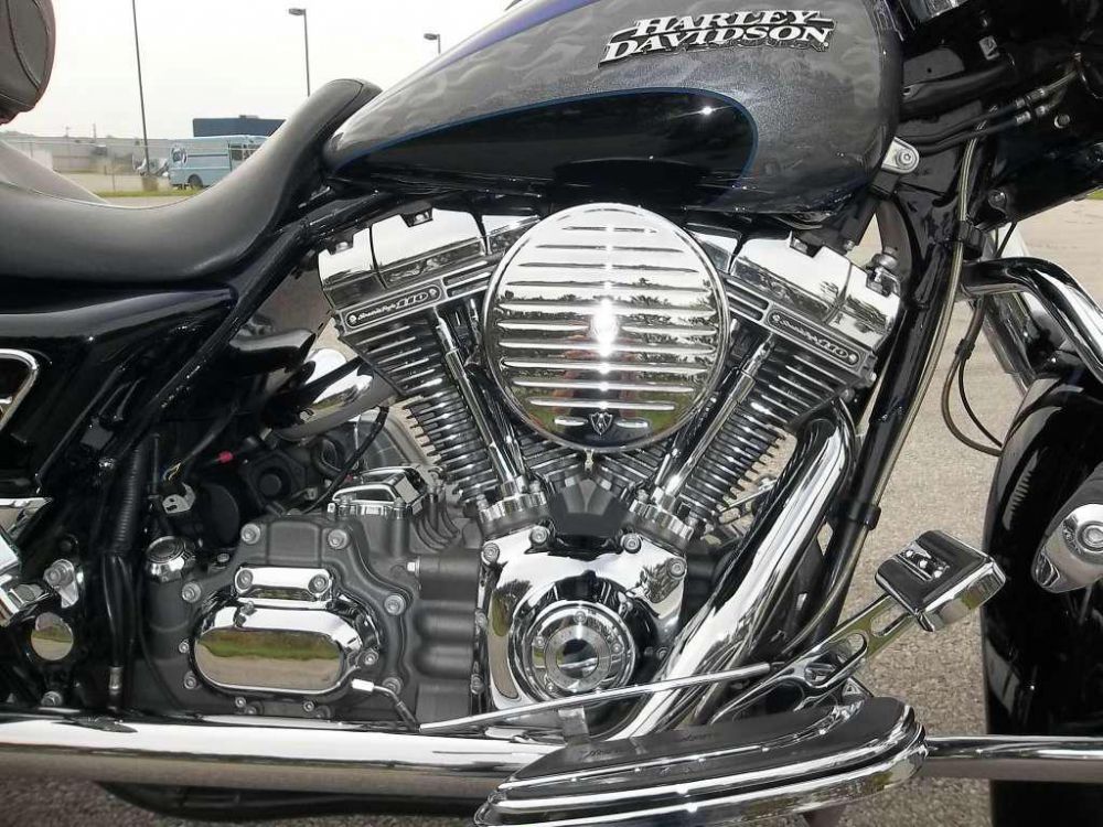 2008 harley-davidson flhrse4 screamin eagle road king  touring 