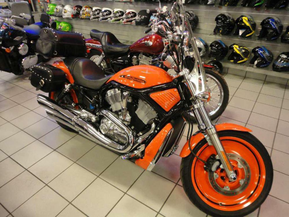 2004 harley-davidson vrscb v-rod  cruiser 