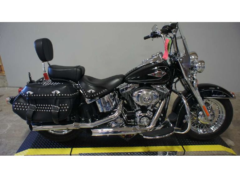 2011 harley-davidson flstc heritage softail classic 