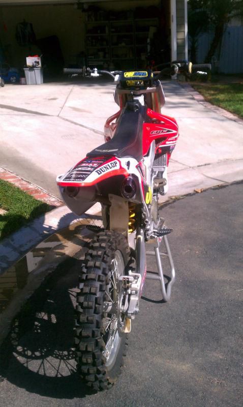 2006 honda crf250r 4sale!!!