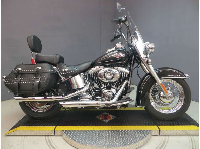 2011 harley-davidson flstc heritage softail classic 