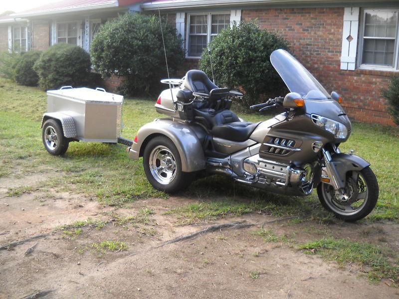 2004 honda goldwing trike & trailer combo ... very  very nice ...!!!