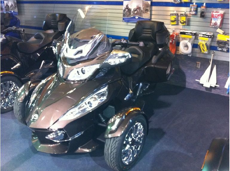 2013 can-am spyder rt limited se5 