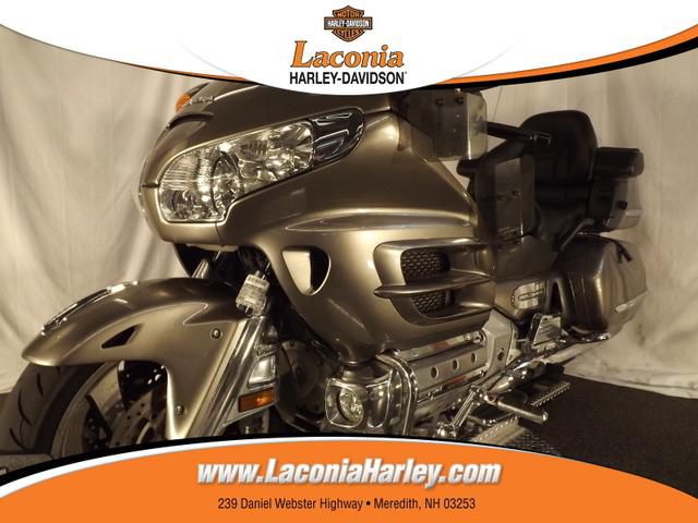 2008 honda gold wing  touring 