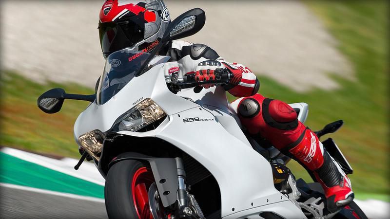 2014 ducati superbike 899 panigale   