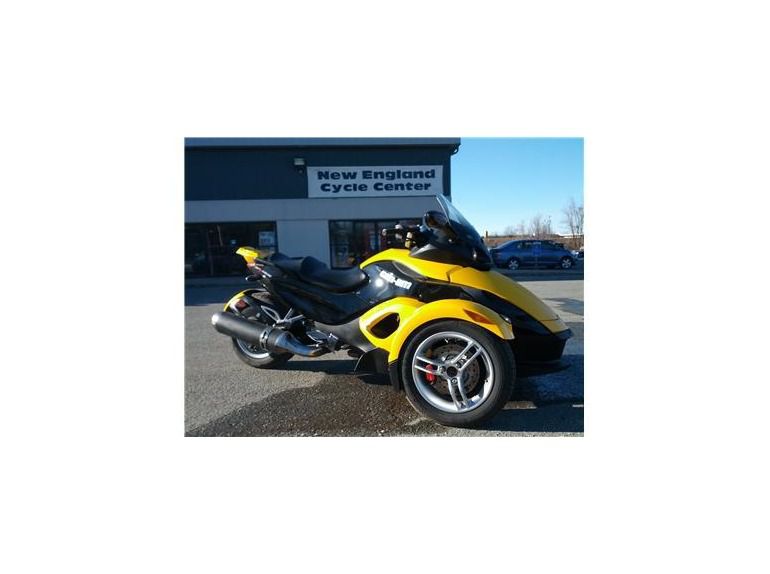 2009 can-am spyder sm5 