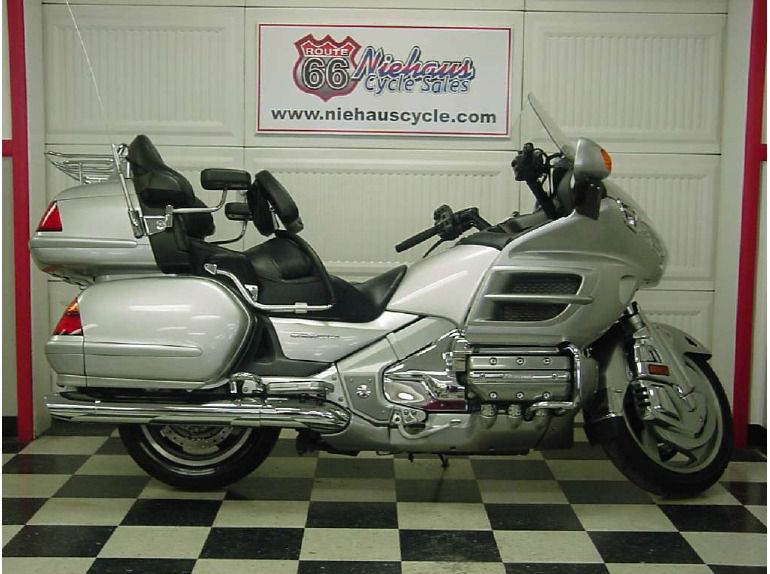 2005 honda gold wing 1800 