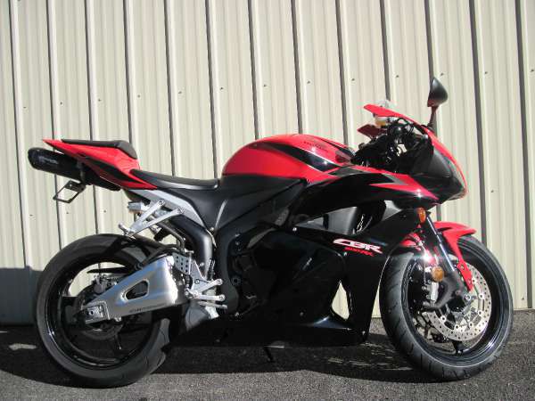 2011 honda cbr600rr