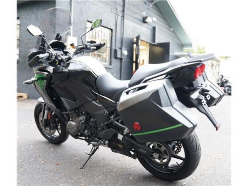 2023 Kawasaki Versys 1000 SE LT+