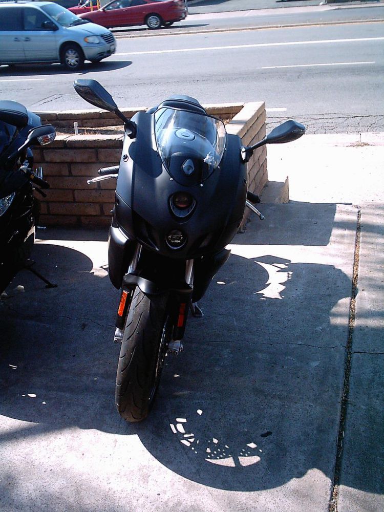 2006 ducati 749  sportbike 