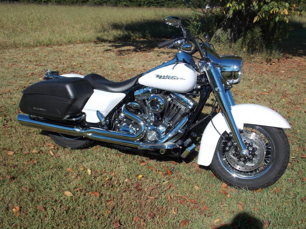 2007 Harley-Davidson Road King CUSTOM Cruiser 