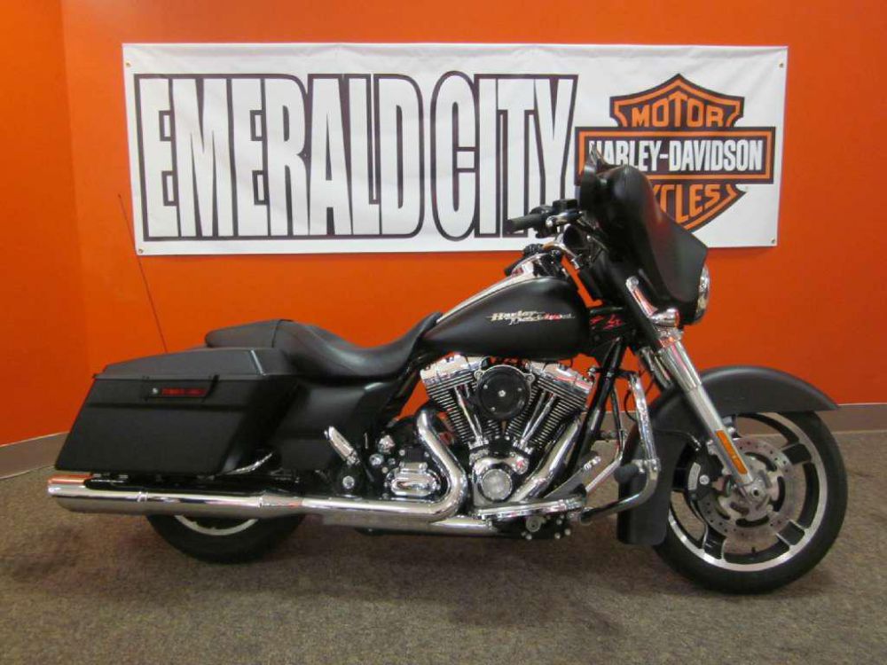 2010 harley-davidson flhx street glide  touring 