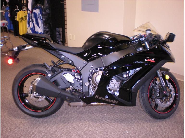 2011 kawasaki ninja zx-10r abs  sportbike 