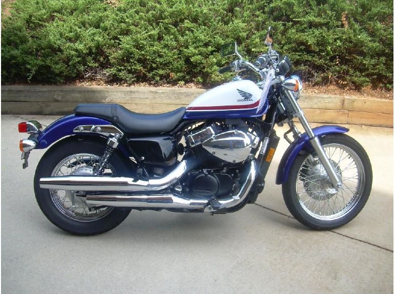 2011 honda shadow rs (vt750rs) 