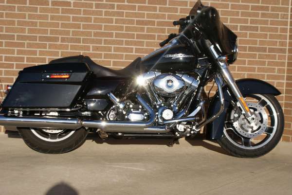 2011 harley-davidson flhx street glide