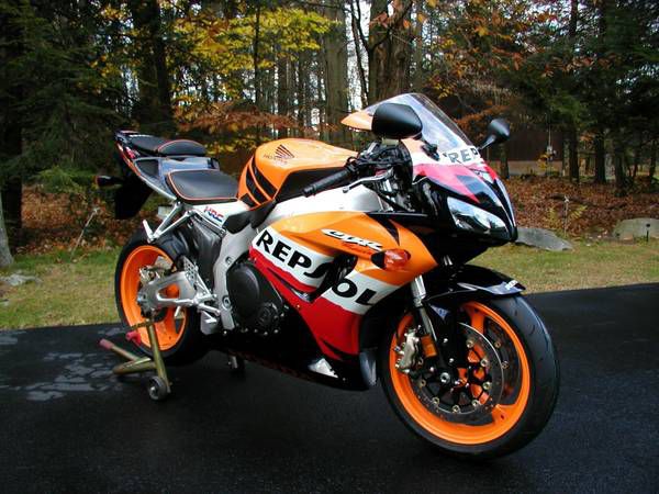 2007 honda cbr-1000rr repsol edition